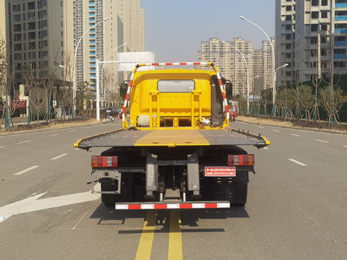 龍牧雙星牌LMX5090TQZZZ6清障車公告圖片