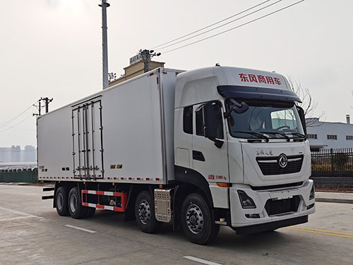 龙牧双星牌LMX5310XLCDF6冷藏车