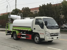 多功能抑尘车