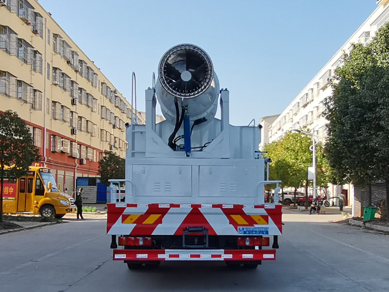 程力威牌CLW5185TDYZ6多功能抑尘车公告图片