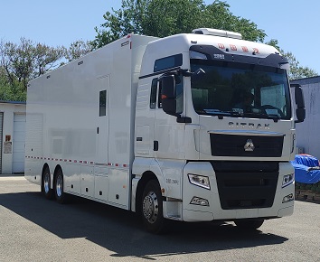 载通牌BZT5260XGJ工具车
