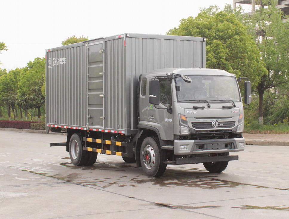 东风牌EQ5181XXYL8TDEAC厢式运输车