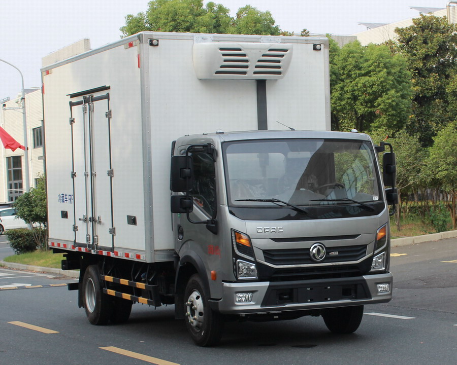 东风牌EQ5042XLC3CDFAC冷藏车