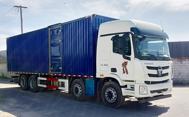 BJ5329XXYY6GRL-07 欧曼牌厢式运输车图片