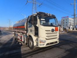 陆平机器牌LPC5181GYYC6铝合金运油车