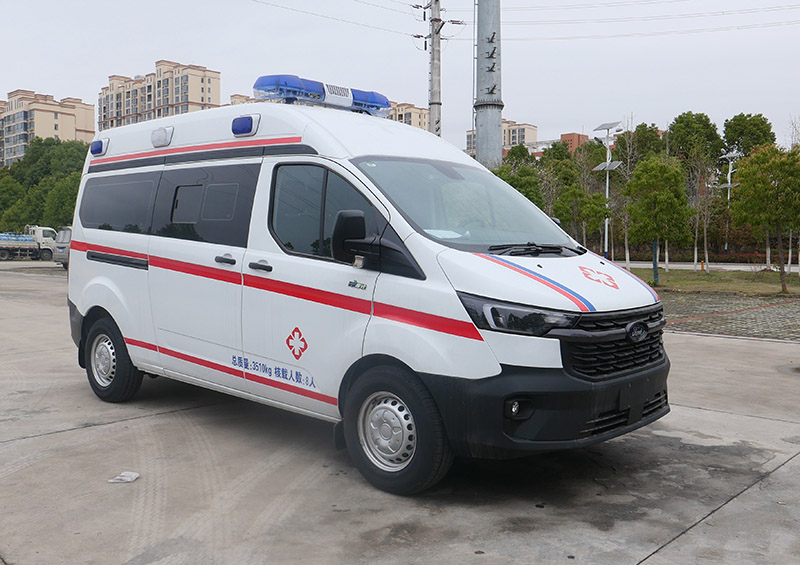 华通牌HCQ5043XJH6JX救护车图片