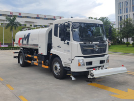 清洗车