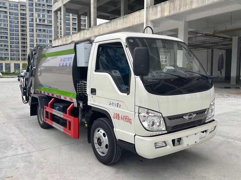 CLW5040ZYSBHJ 程力威牌压缩式垃圾车图片
