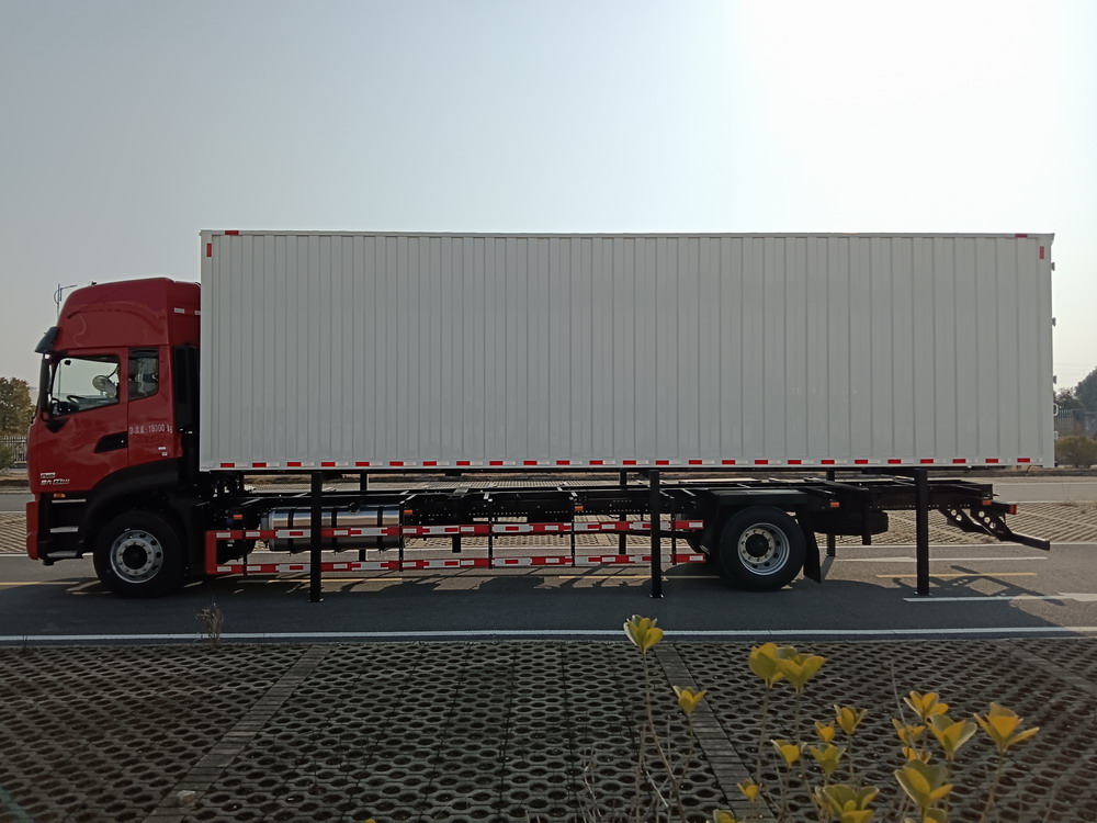东风牌DFC5180ZKXAXV4车厢可卸式汽车公告图片