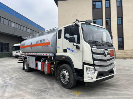 加油车