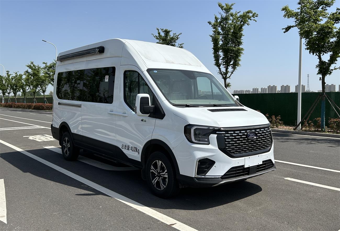 QJM5043XYL型医疗车图片