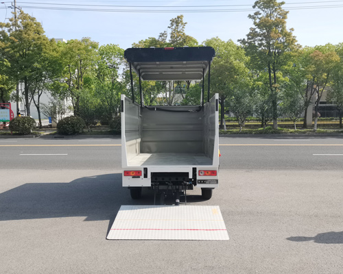 耶律洁牌SWT5030XTYBEV纯电动密闭式桶装垃圾车公告图片