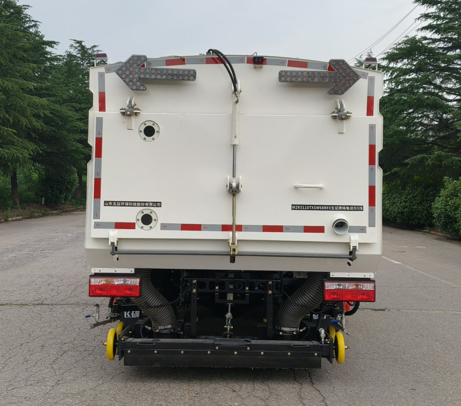 五征牌WZK5110TXSW68BEV纯电动洗扫车公告图片
