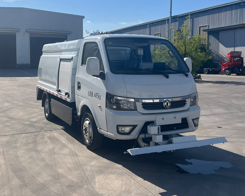 DST5040TYHDFBEV纯电动路面养护车
