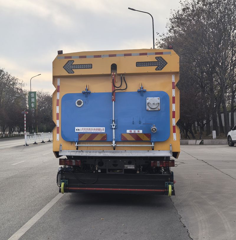 圣岳牌SDZ5180TXCF吸尘车公告图片