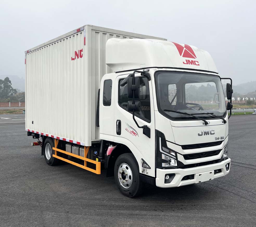 JX5040XXYTGD26 江铃牌厢式运输车图片