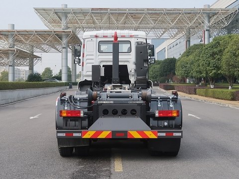 中联牌ZBH5311ZXXSXY6车厢可卸式垃圾车公告图片