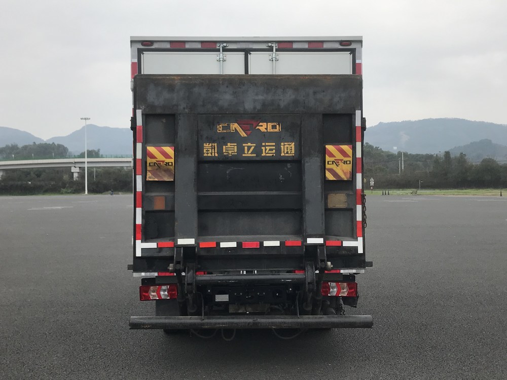 纯电动厢式货车图片