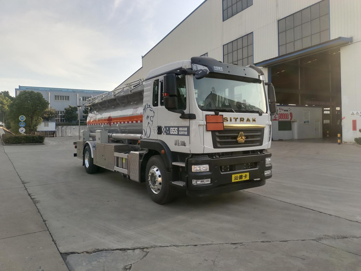 齐星牌QXC5180GRYZ6易燃液体罐式运输车