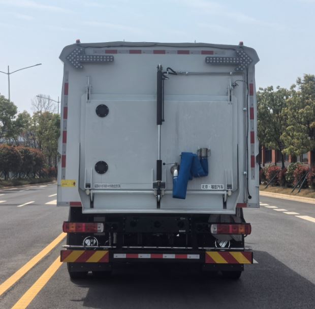 福田牌BJ5187TXSEV-H1纯电动洗扫车公告图片