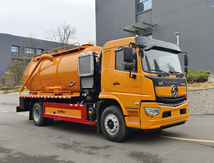 程力牌CL5180GQW6ACC清洗吸污车