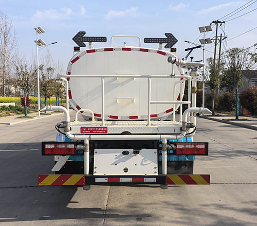 虹宇牌HYS5120GSSBEV纯电动洒水车公告图片