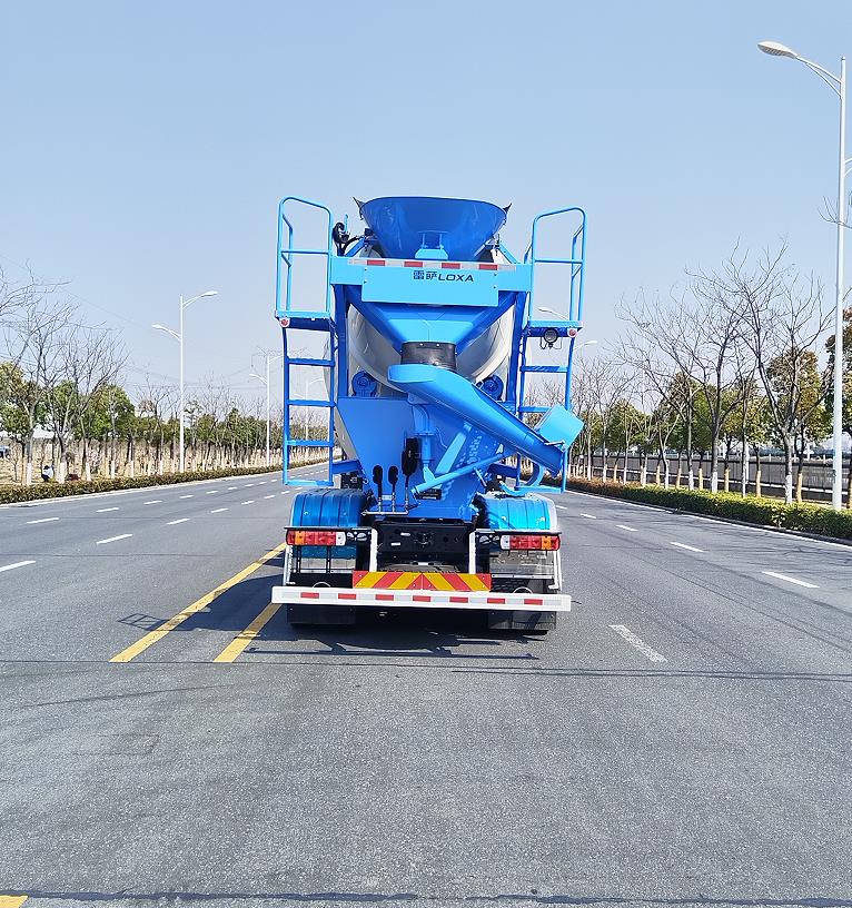 雷萨牌FLX5311GJBEV2A纯电动混凝土搅拌运输车公告图片