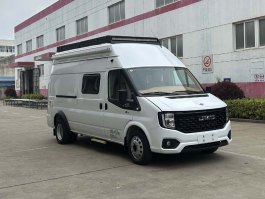 旅居车