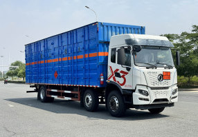 丰霸牌STD5263XRYDFV6易燃液体厢式运输车