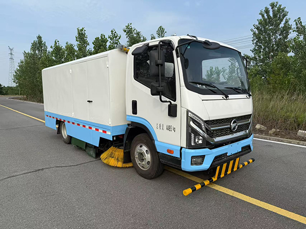 颢露牌HLA5042TSLBEV纯电动扫路车