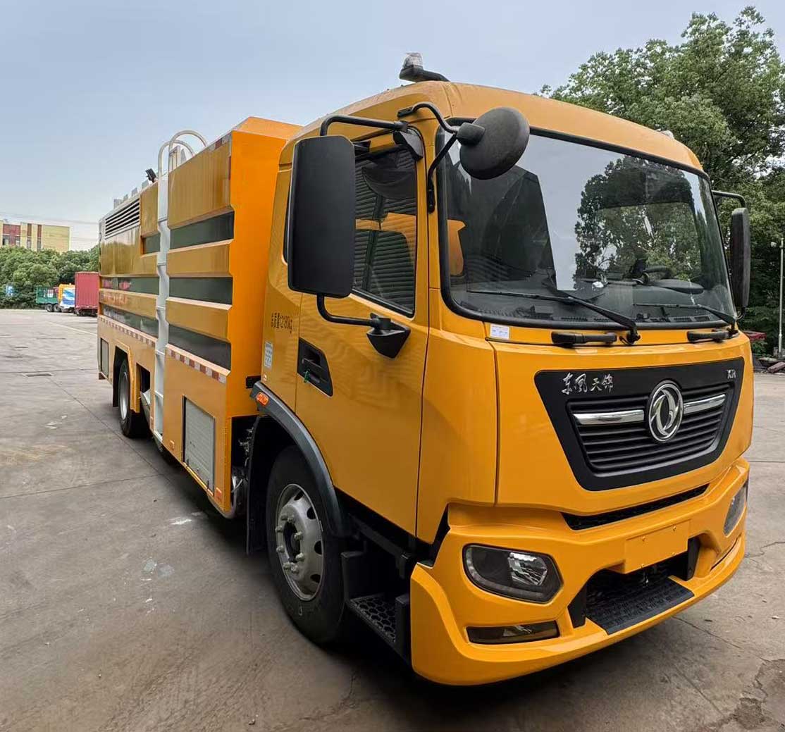 YPT5122TCX除雪车