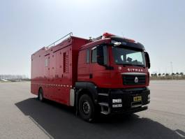 通信指挥消防车