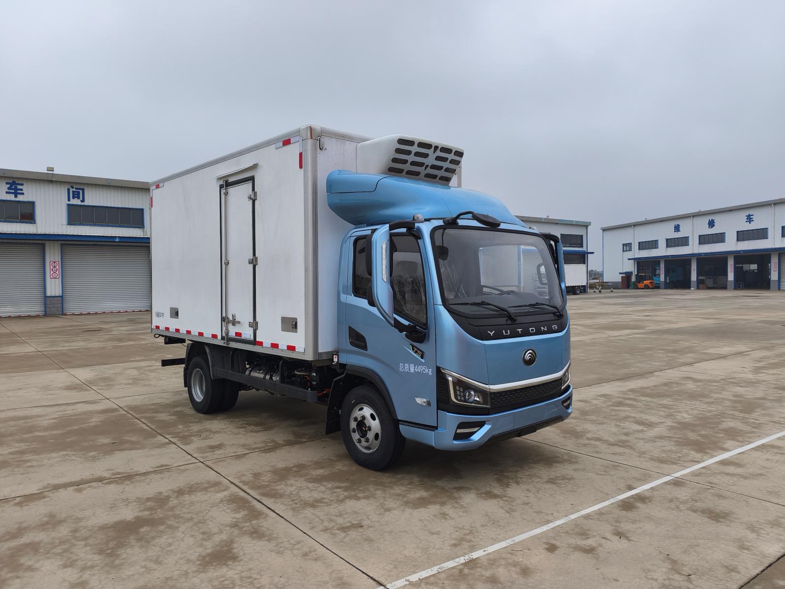 ZKH5045XLCBEVA13 宇通牌纯电动冷藏车图片