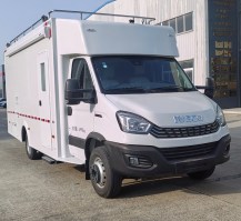 拓锐斯特牌YDL5061XYS移动实验室车