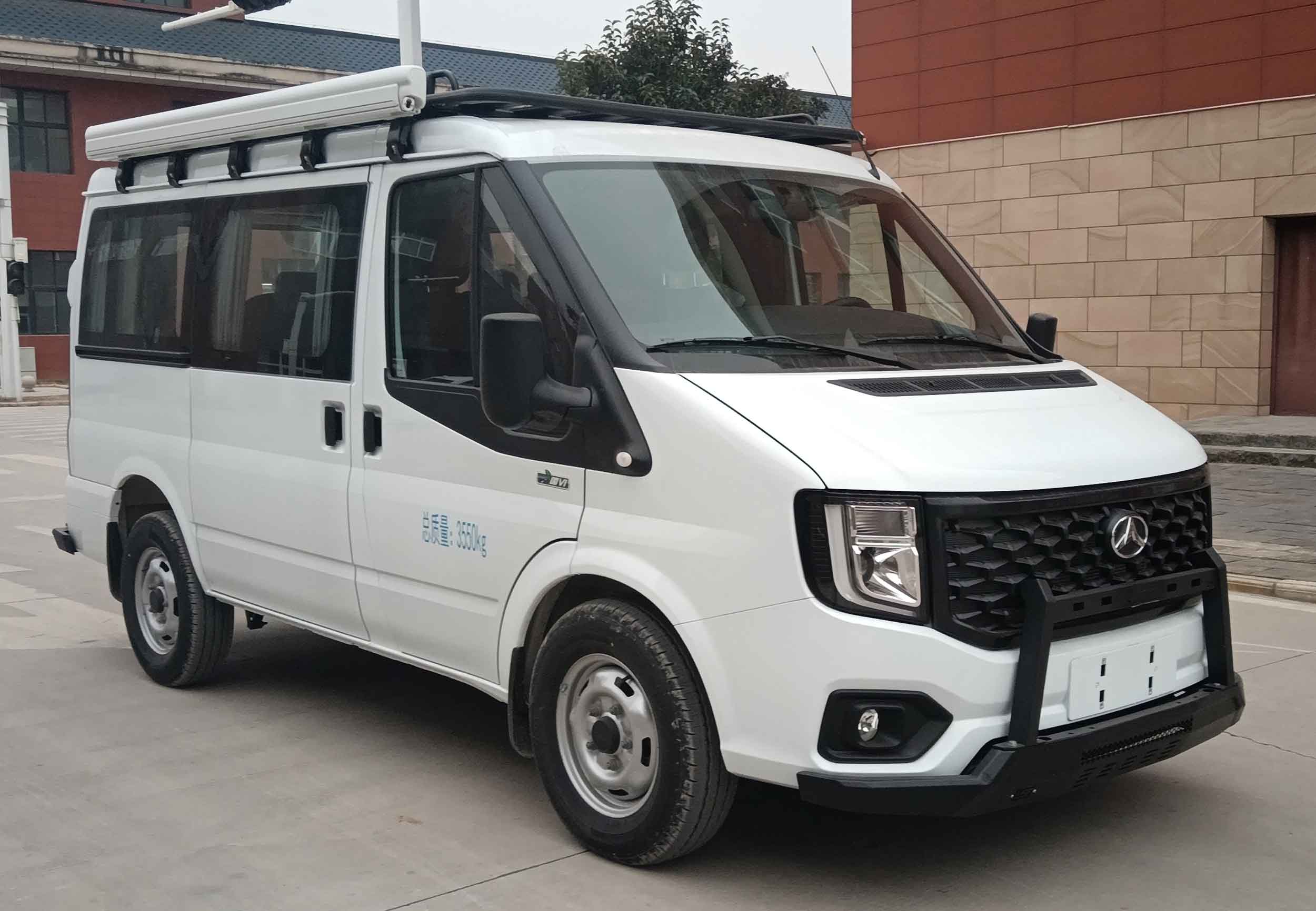 HMT5040TSYJ6宿营车