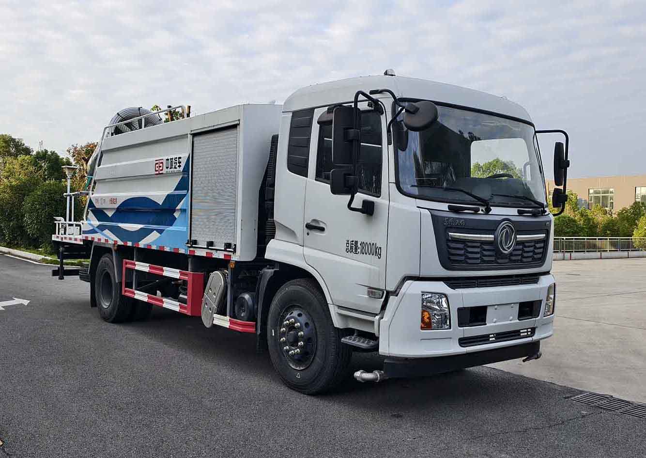 赛伯威牌ZCA5180TDYDF6多功能抑尘车
