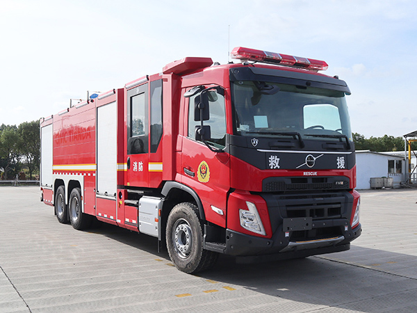 JDX5300GXFAP120/VL60型压缩空气泡沫消防车图片