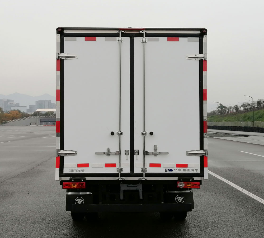 福田牌BJ5030XLCEV83纯电动冷藏车公告图片