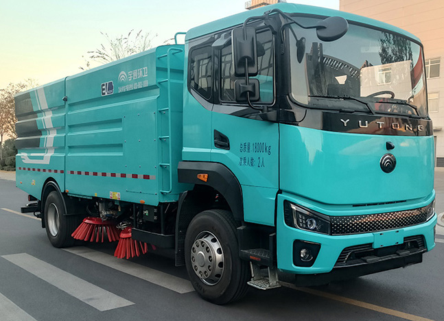 宇通牌YTZ5185TSLD0BEV纯电动扫路车