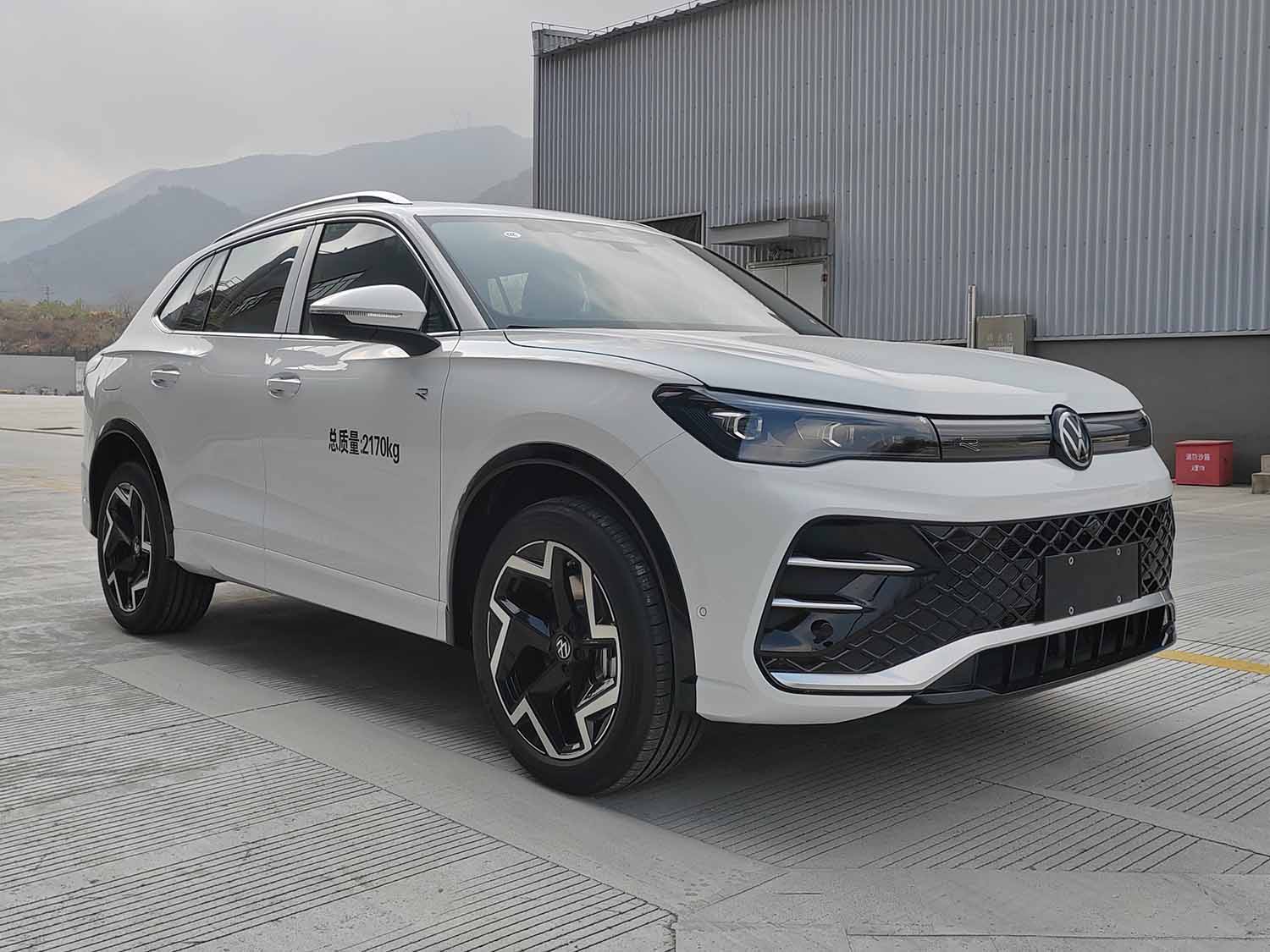 挚通牌LMQ5020XGJSV6工具车