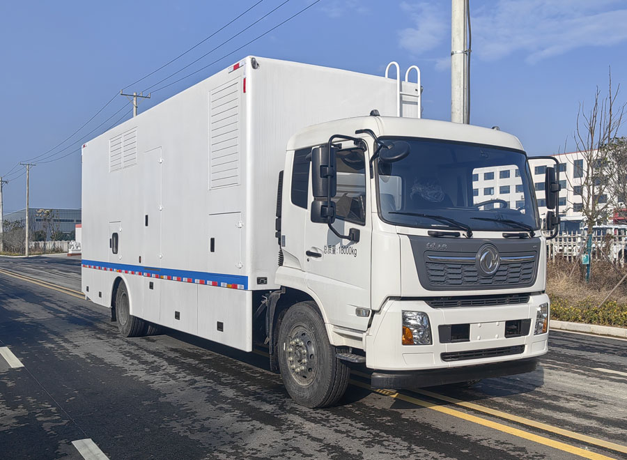 雪志牌CZC5180XDYDF6电源车