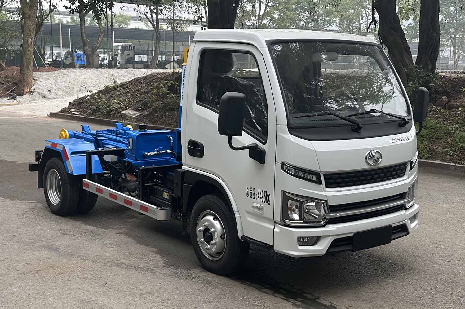 山花牌JHA5047ZXXSHCBEV纯电动车厢可卸式垃圾车