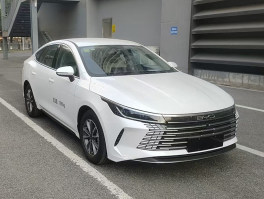 插电式混合动力工具车