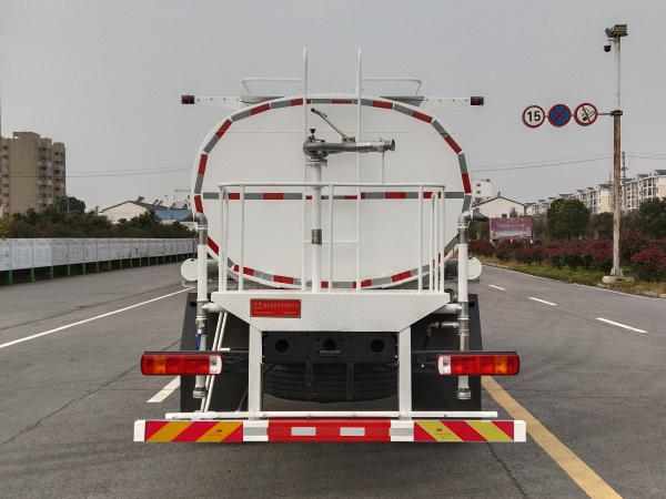 欧曼牌HFV5180GPSBJ12绿化喷洒车公告图片