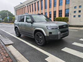插电式混合动力工具车