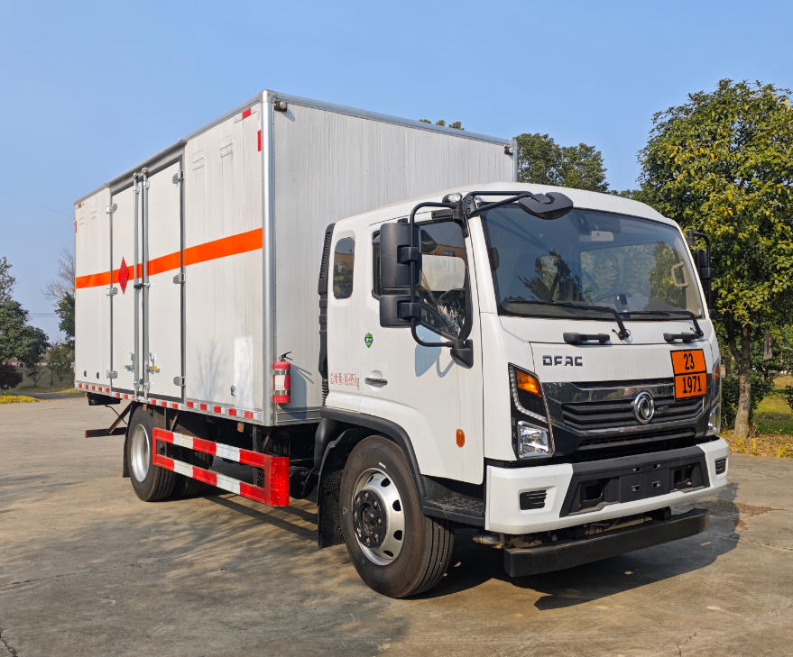 东风牌EQ5157XRQ8DDEAC易燃气体厢式运输车
