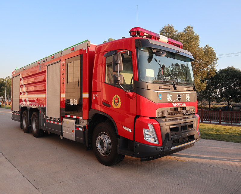 SGX5300GXFAP120型压缩空气泡沫消防车图片