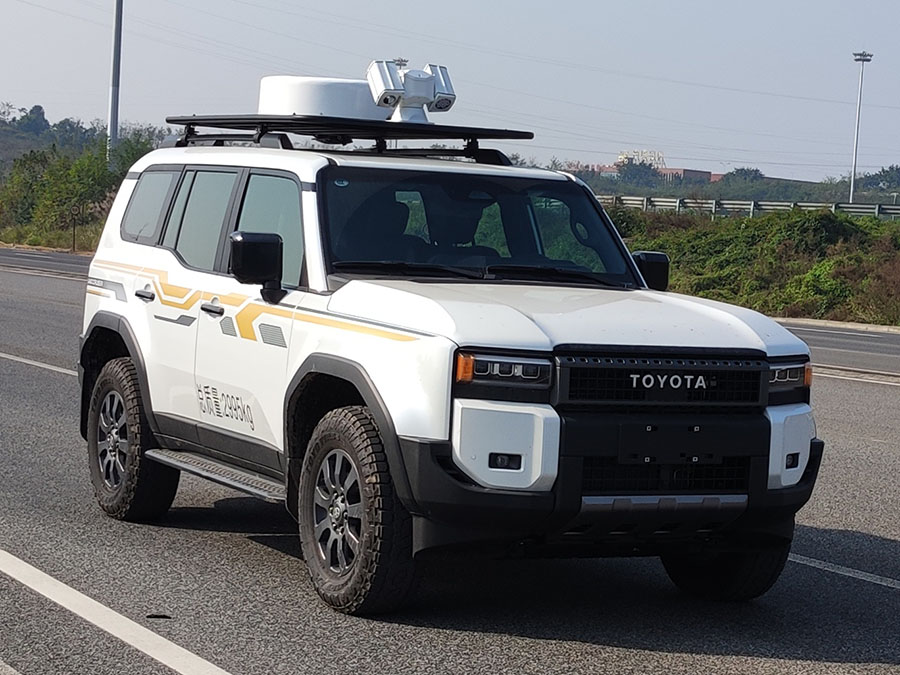 RYV5030XTXHEV43型混合动力通信车图片
