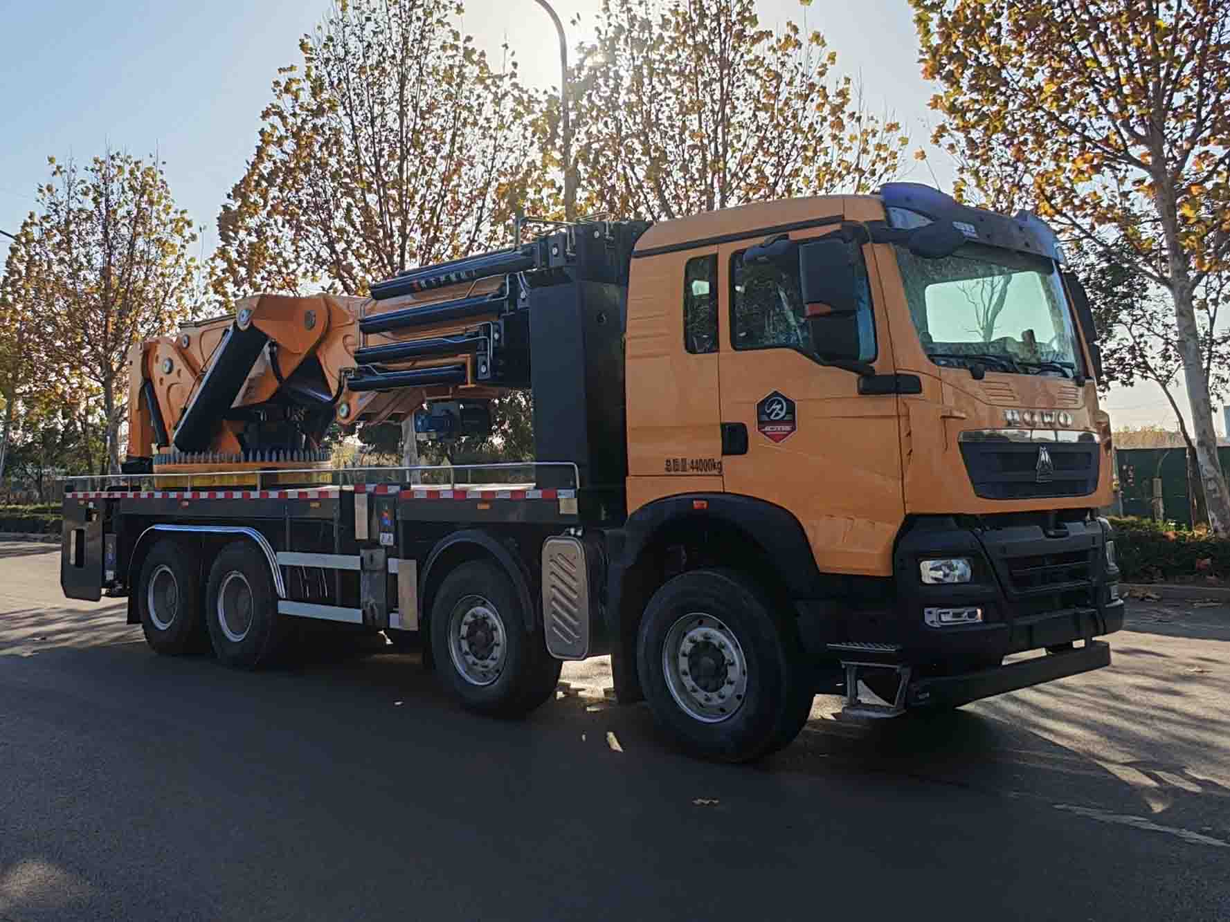 JBP5440JQZZZ6型汽车起重机图片