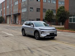 插电式混合动力工具车